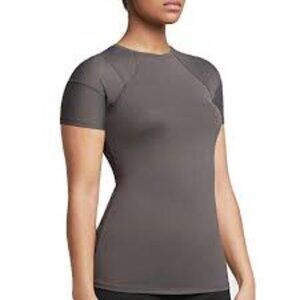 TOMMIE COPPER Women's Black Short Sleeve Top